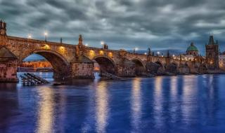 爱是至奢华的一件事