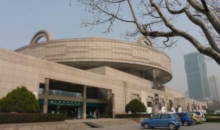 上海人民广场好玩吗 上海人民广场好玩吗